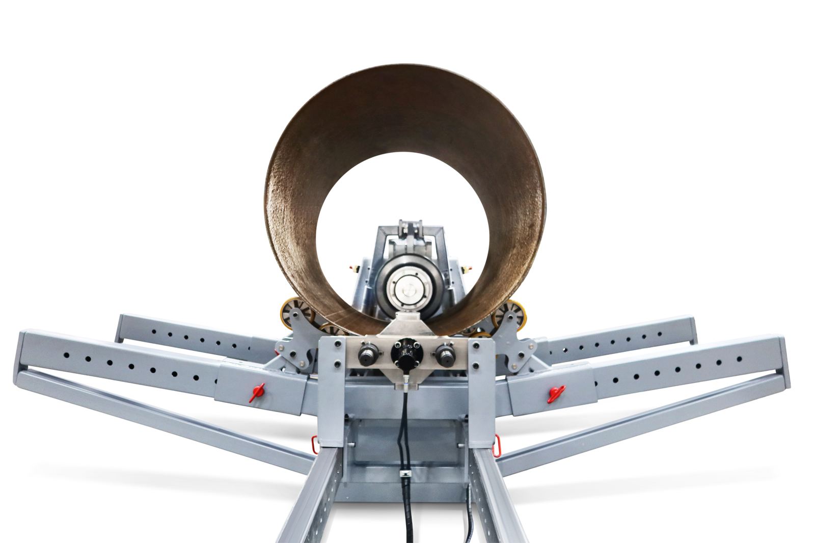 SweBend JM-140 Joggling Machine – Cylinder Loaded End-on view of the SweBend JM-140 joggling machine with a steel pressure vessel cylinder loaded between support rolls