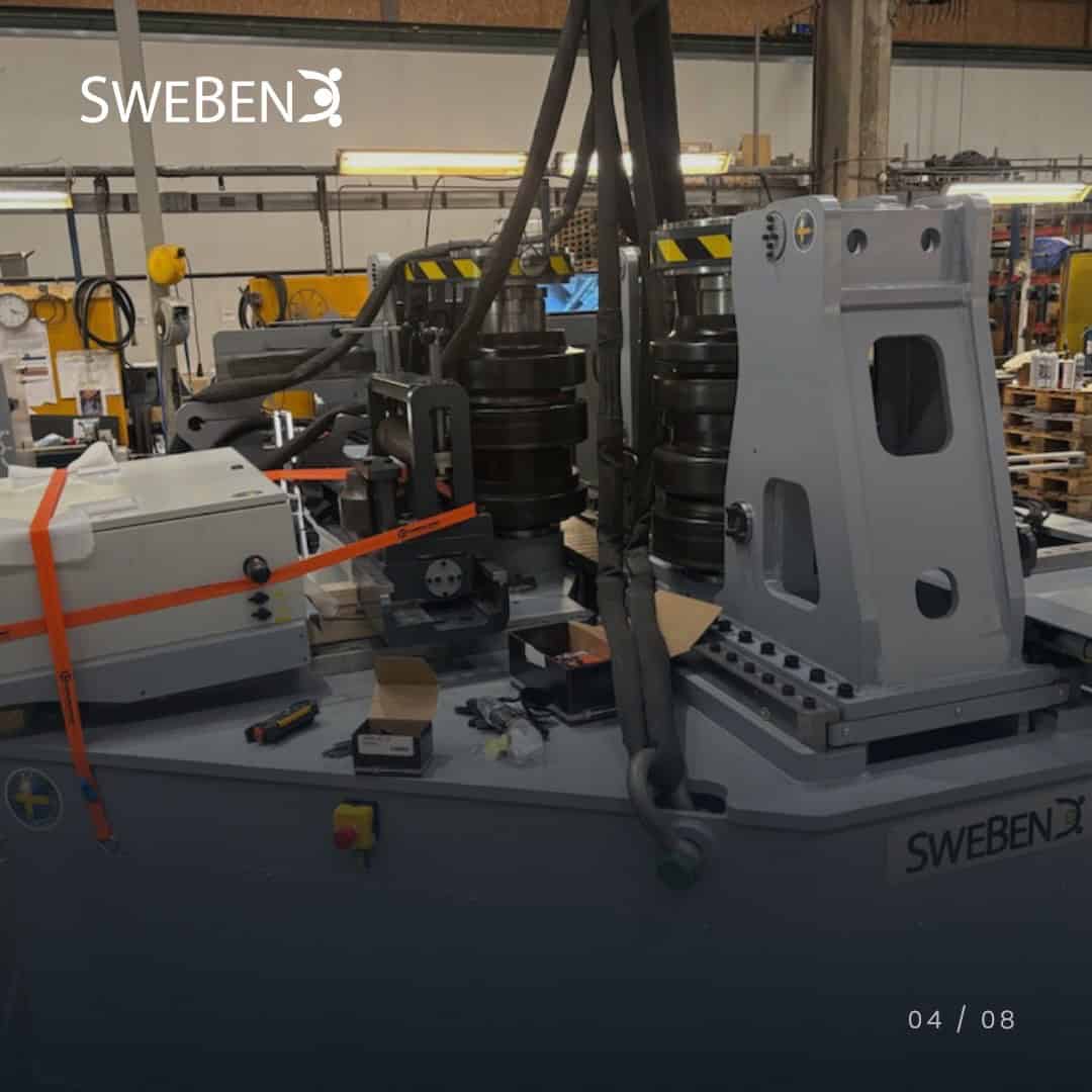 Close-up of the roll station on a SweBend VSB3-70 CNC section bending machine before transport